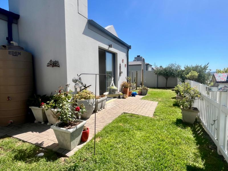 2 Bedroom Property for Sale in Reebok Western Cape